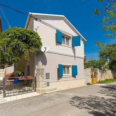 Studio Mia Apartment Premantura Exterior photo